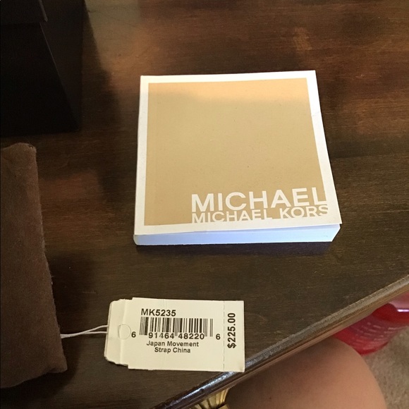 Like New Michael Kors Watch - Picture 3 of 4